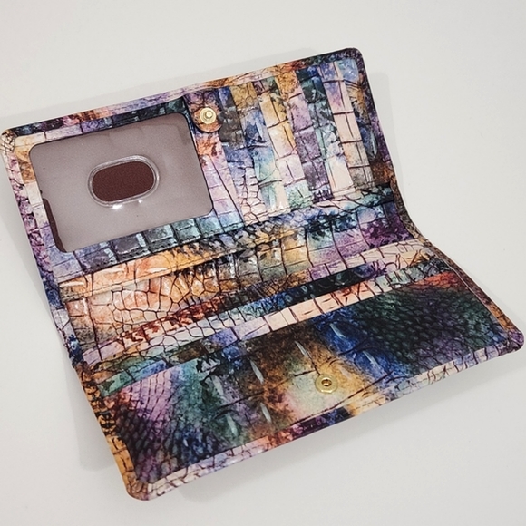 NEW BRAHMIN ADY WALLET WOODLAND MELBOURNE LEATHER. Item #143 - Picture 5 of 6